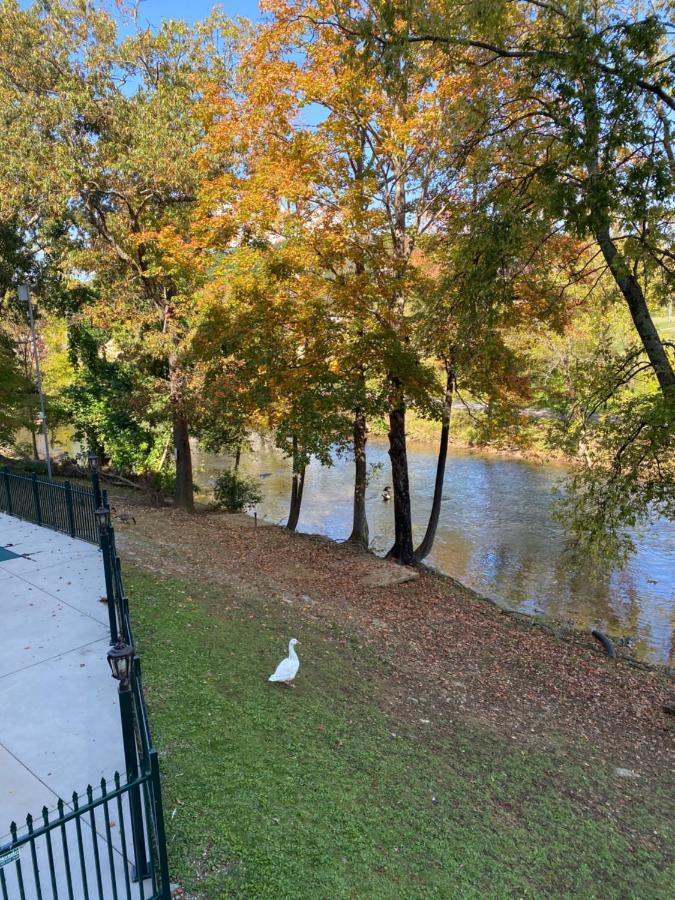 River Place Condos #610 3Bd Пиджен Фордж Екстериор снимка